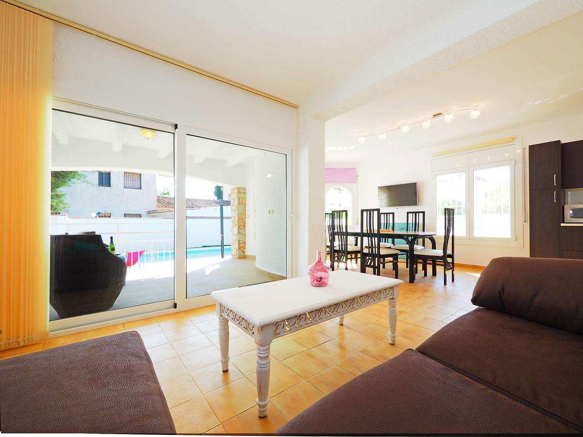 Holiday Home Alberes By Interhome Empuriabrava Exteriér fotografie