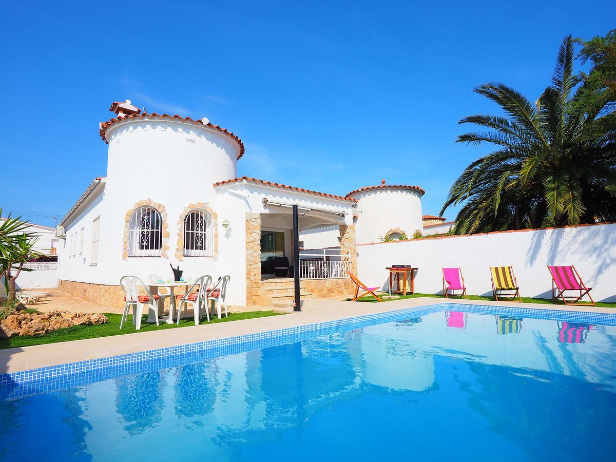 Holiday Home Alberes By Interhome Empuriabrava Exteriér fotografie